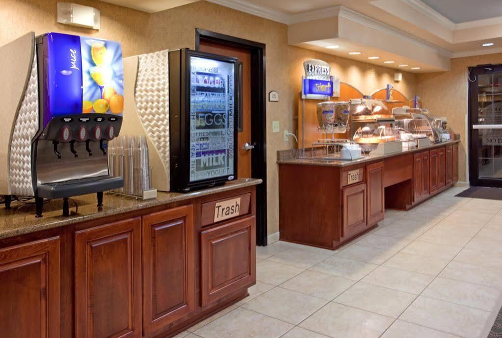 Holiday Inn Express & Suites Austin Nw - Lakeline By Ihg Luaran gambar